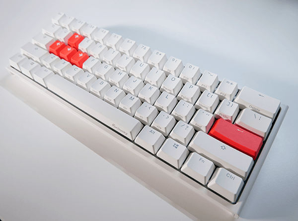 60 銀軸ダッキー Ducky One 2 Miniレビュー コンパクトなのに豊富な機能を搭載したゲーミング特化キーボード はせぽん